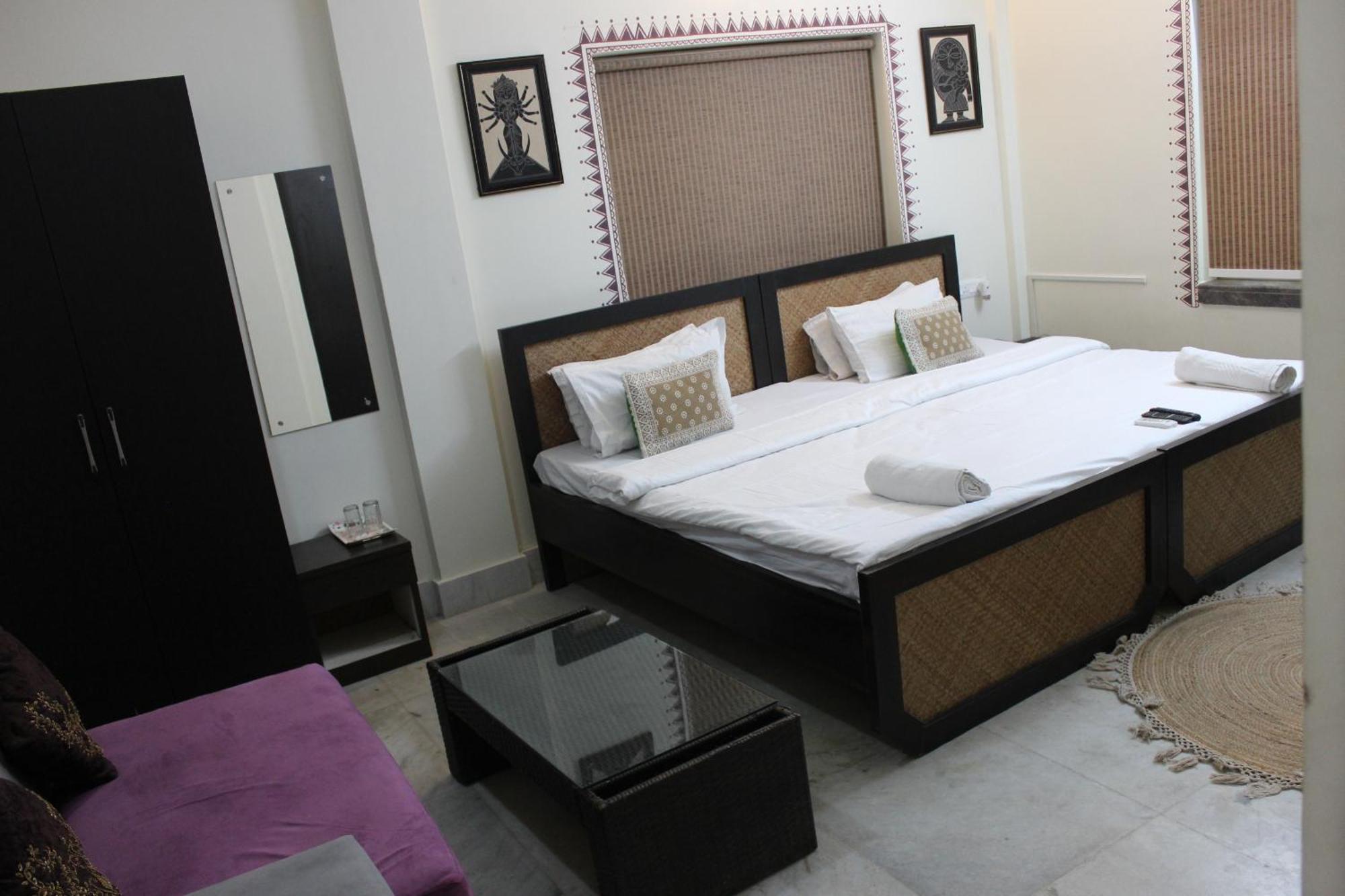 Hotel Kolam Shānti Niketan Extérieur photo