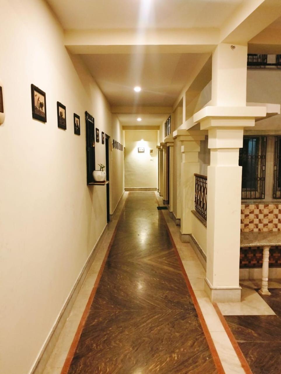 Hotel Kolam Shānti Niketan Extérieur photo
